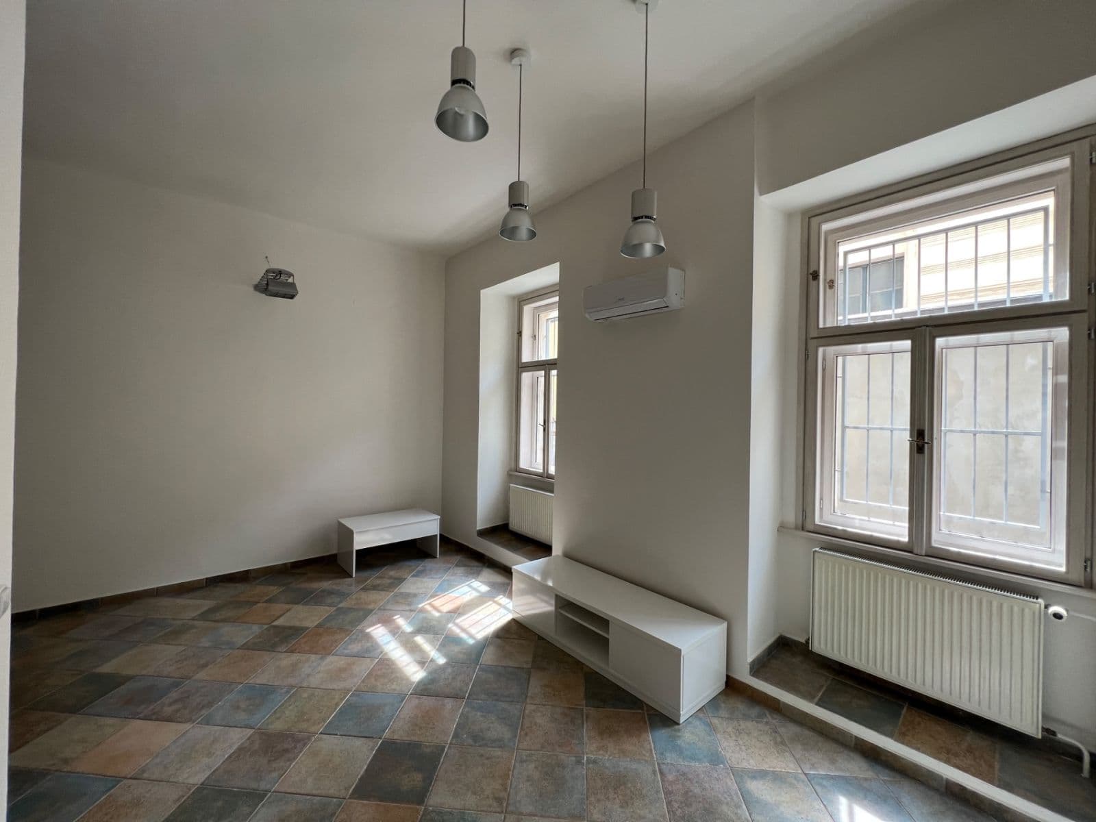 Pronájem bytu 1+kk 36 m², Heřmanova, Praha, Praha Pronájem bytu 1+kk 36 m², Heřmanova, Praha, Praha