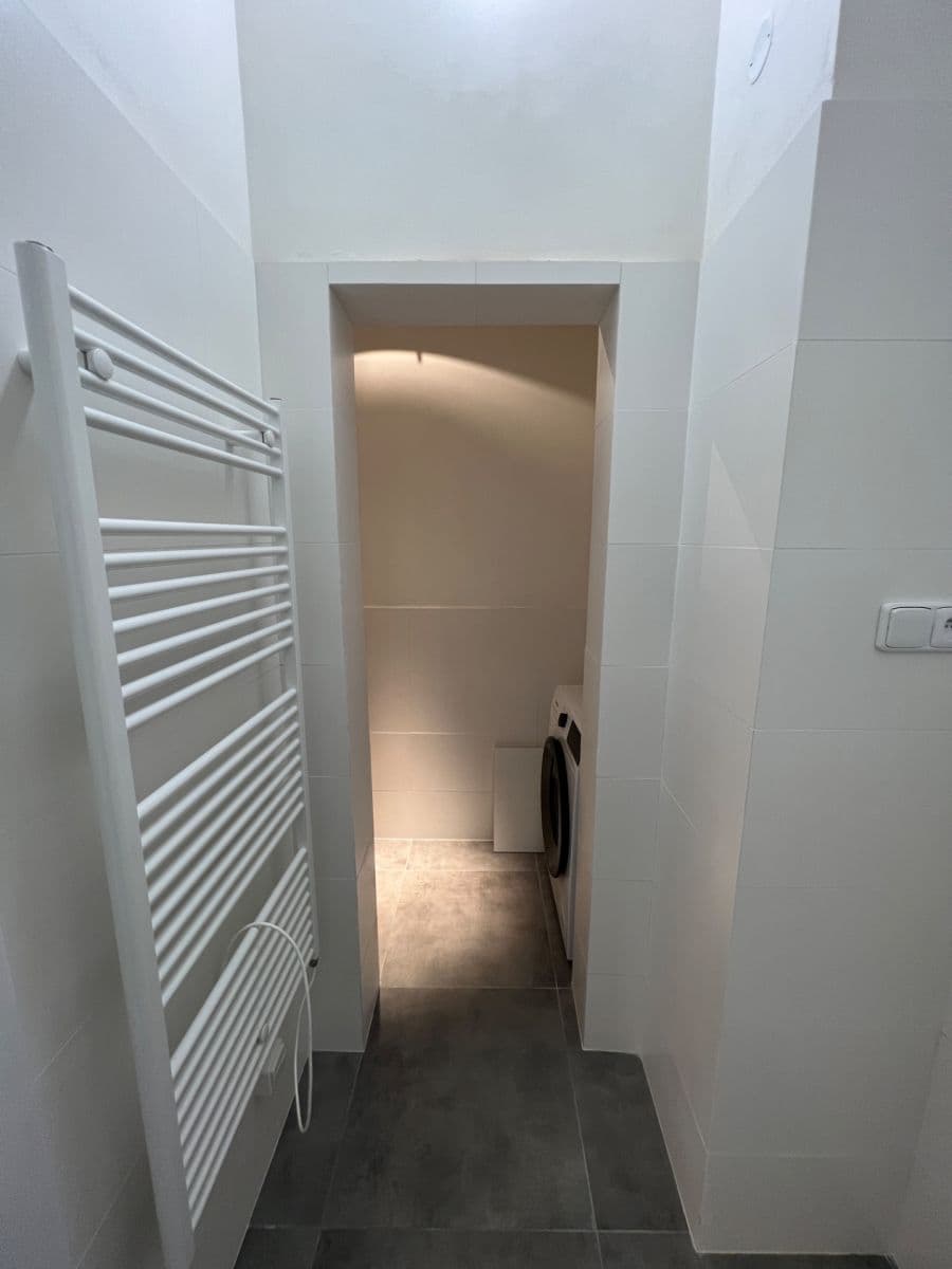 Pronájem bytu 1+kk 36 m², Heřmanova, Praha, Praha Pronájem bytu 1+kk 36 m², Heřmanova, Praha, Praha