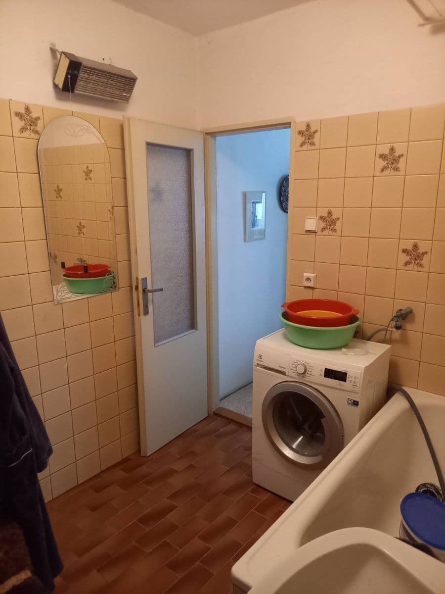 Pronájem bytu 3+1 67 m², K Horoměřicům, Praha, Praha Pronájem bytu 3+1 67 m², K Horoměřicům, Praha, Praha