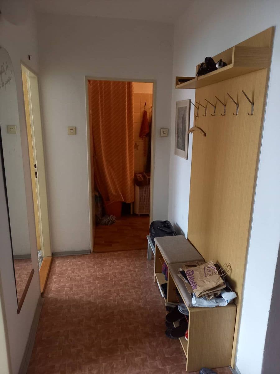 Pronájem bytu 3+1 67 m², K Horoměřicům, Praha, Praha Pronájem bytu 3+1 67 m², K Horoměřicům, Praha, Praha