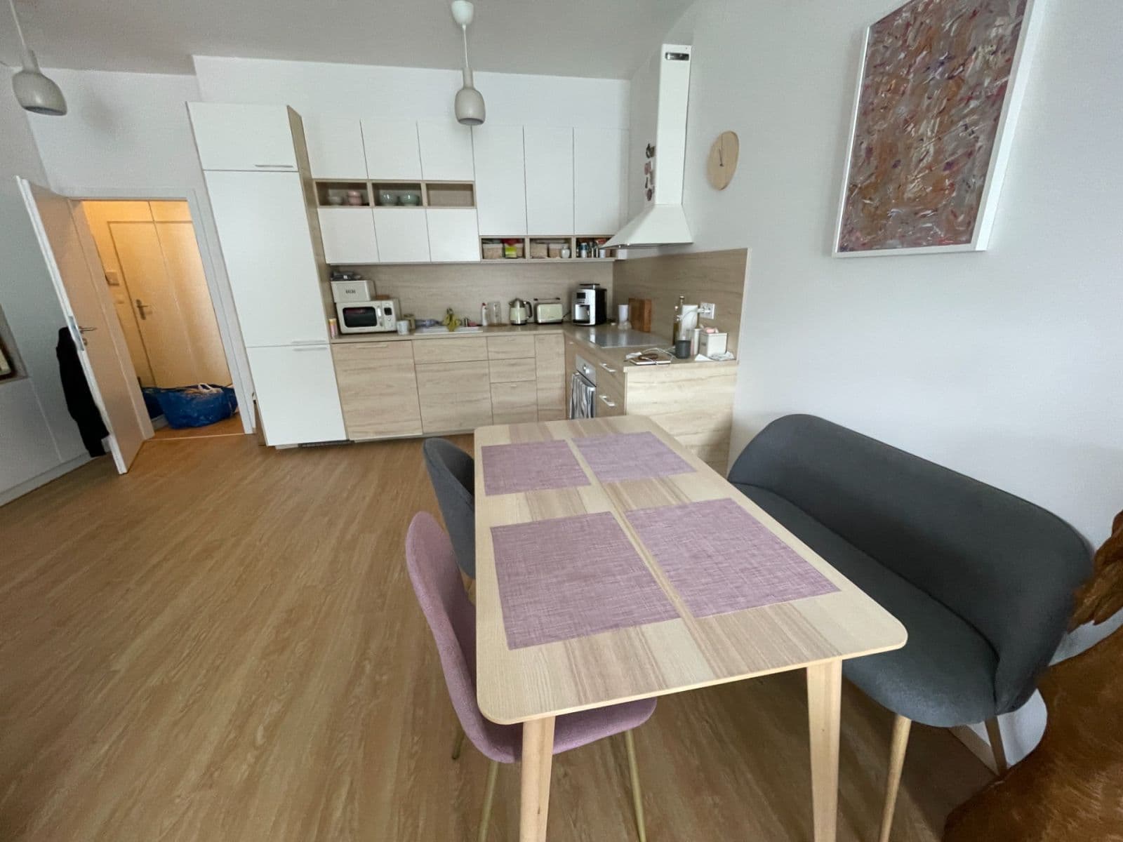 Pronájem bytu 2+kk 58 m², U Elektrárny, Vrané nad Vltavou, Středočeský kraj Pronájem bytu 2+kk 58 m², U Elektrárny, Vrané nad Vltavou, Středočeský kraj