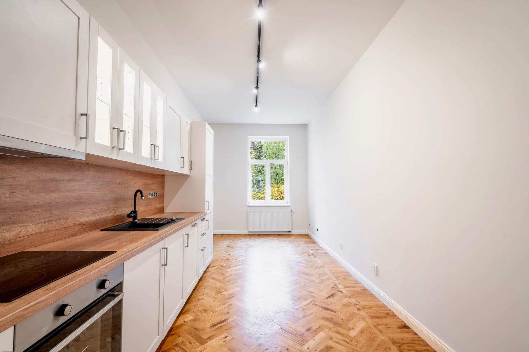 Pronájem bytu 2+kk 44 m², Plzeňská, Praha, Praha Pronájem bytu 2+kk 44 m², Plzeňská, Praha, Praha