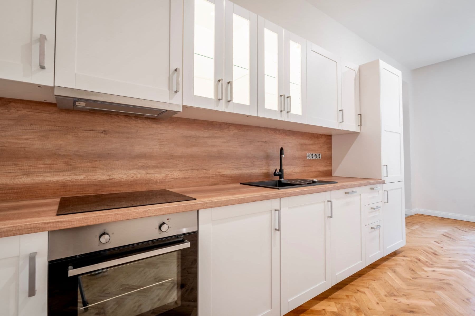 Pronájem bytu 2+kk 44 m², Plzeňská, Praha, Praha Pronájem bytu 2+kk 44 m², Plzeňská, Praha, Praha