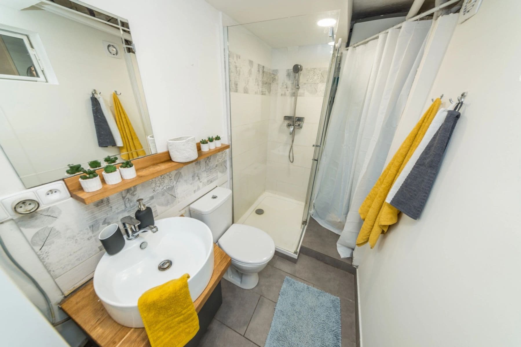 Pronájem bytu 2+1 50 m², Slivenecká, Praha, Praha Pronájem bytu 2+1 50 m², Slivenecká, Praha, Praha