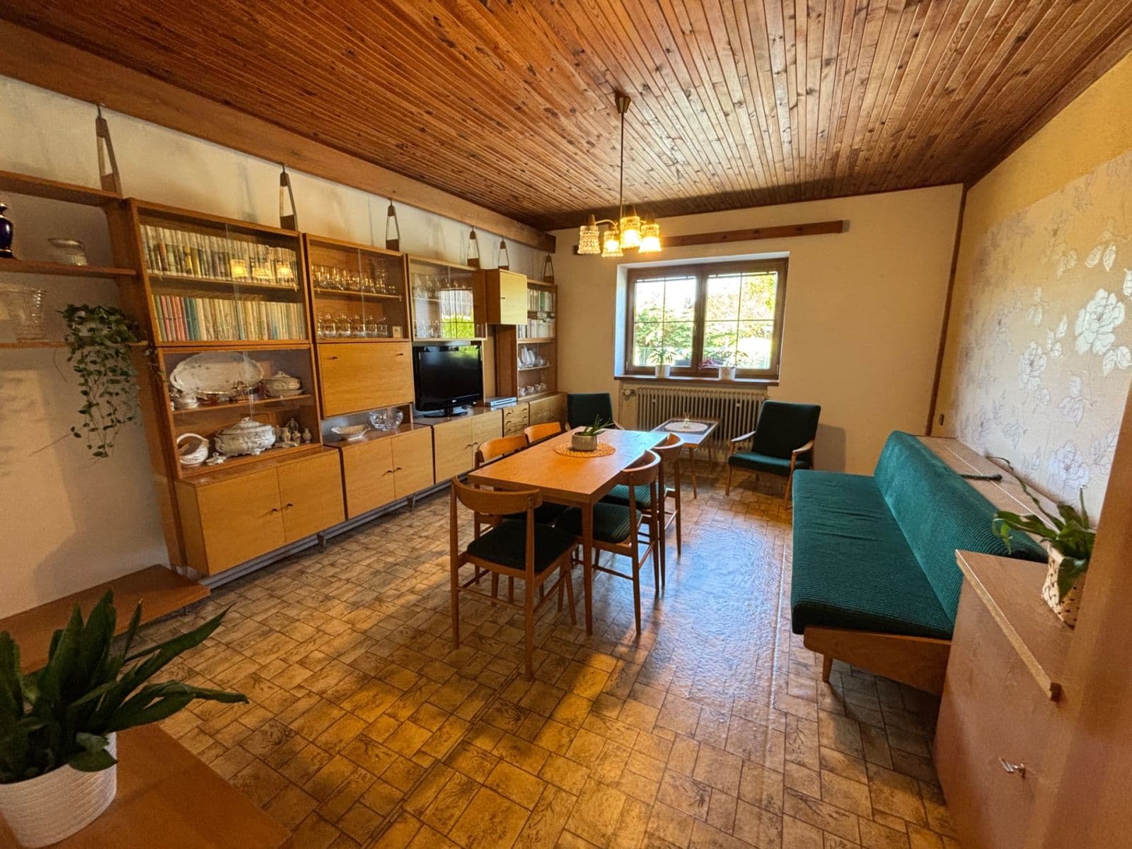Prodej domu 218 m², pozemek 1.314 m², Chocnějovice, Středočeský kraj Prodej domu 218 m², pozemek 1.314 m², Chocnějovice, Středočeský kraj
