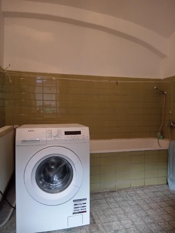 Pronájem bytu 2+1 60 m², Mezouň, Středočeský kraj Pronájem bytu 2+1 60 m², Mezouň, Středočeský kraj