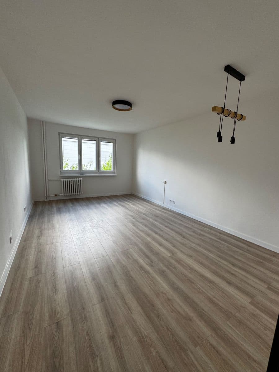 Pronájem bytu 3+1 79 m², Krejčíkova, Plzeň, Plzeňský kraj Pronájem bytu 3+1 79 m², Krejčíkova, Plzeň, Plzeňský kraj