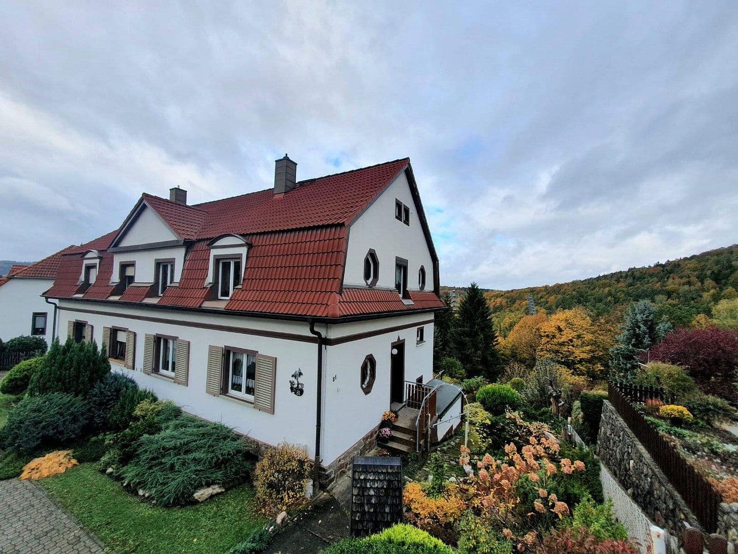 Prodej domu 103 m², pozemek 950 m², Aue-Bad Schlema, Sasko Prodej domu 103 m², pozemek 950 m², Aue-Bad Schlema, Sasko