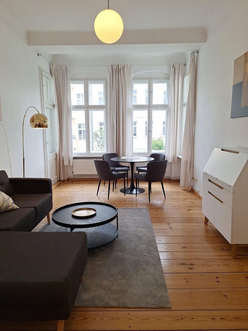 Pronájem bytu 2+1 58 m², Berlin, Berlín Pronájem bytu 2+1 58 m², Berlin, Berlín