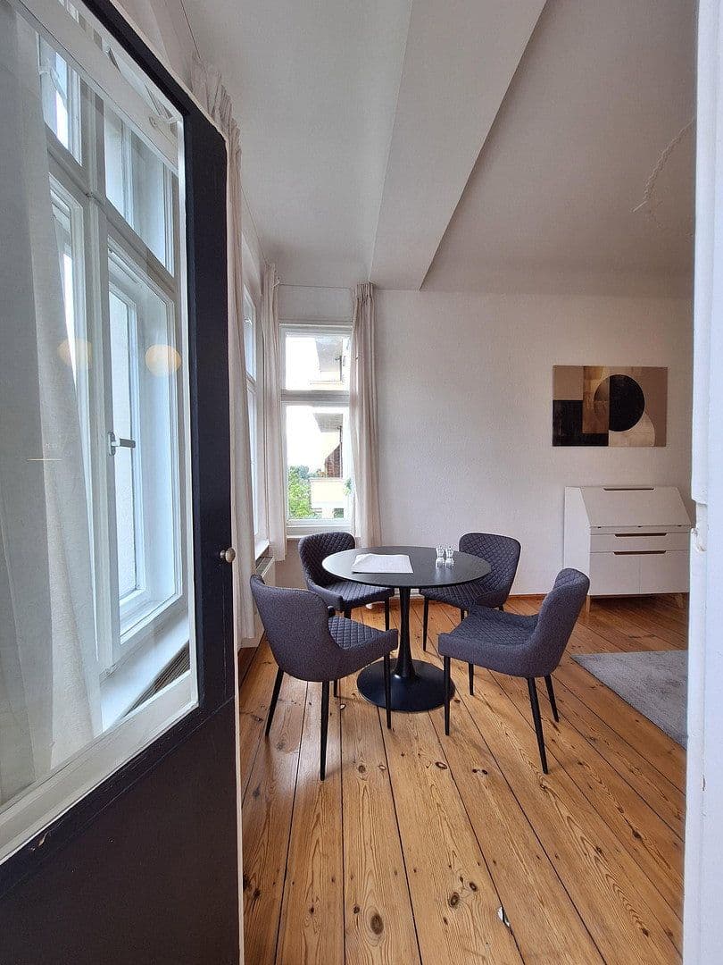Pronájem bytu 2+1 58 m², Berlin, Berlín Pronájem bytu 2+1 58 m², Berlin, Berlín