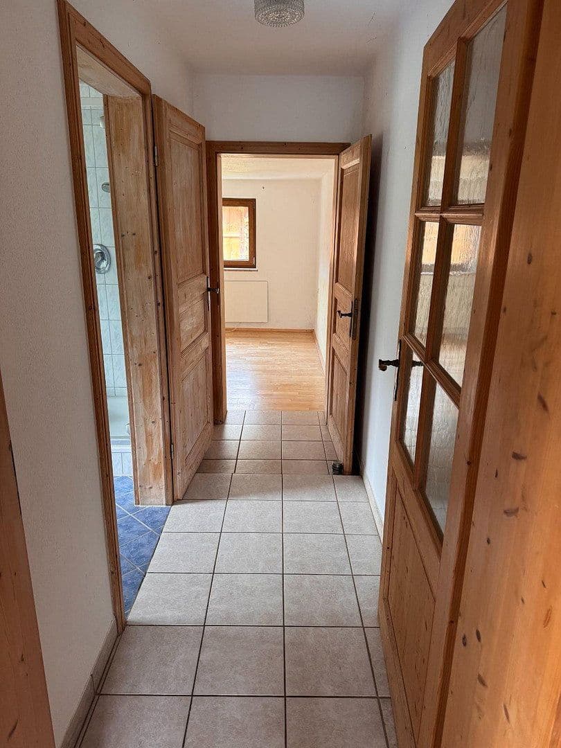 Prodej domu 330 m², pozemek 1.364 m², Berchtesgadener Straße 10, Schneizlreuth OT Weißbach a.d. Alpenstraße, Bavorsko Prodej domu 330 m², pozemek 1.364 m², Berchtesgadener Straße 10, Schneizlreuth OT Weißbach a.d. Alpenstraße, Bavorsko