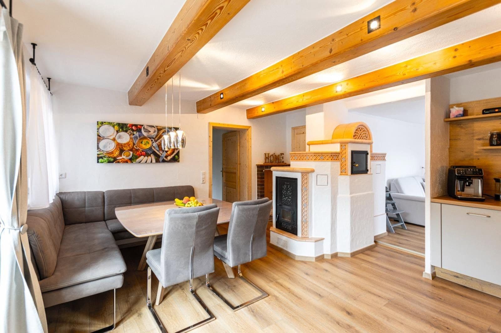Prodej domu 330 m², pozemek 1.364 m², Berchtesgadener Straße 10, Schneizlreuth OT Weißbach a.d. Alpenstraße, Bavorsko Prodej domu 330 m², pozemek 1.364 m², Berchtesgadener Straße 10, Schneizlreuth OT Weißbach a.d. Alpenstraße, Bavorsko
