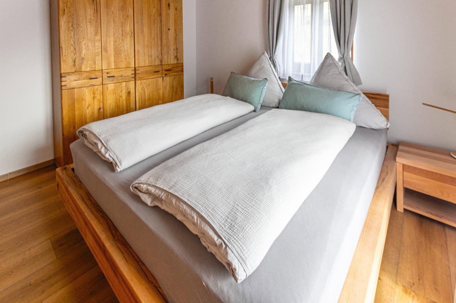 Prodej domu 330 m², pozemek 1.364 m², Berchtesgadener Straße 10, Schneizlreuth OT Weißbach a.d. Alpenstraße, Bavorsko Prodej domu 330 m², pozemek 1.364 m², Berchtesgadener Straße 10, Schneizlreuth OT Weißbach a.d. Alpenstraße, Bavorsko