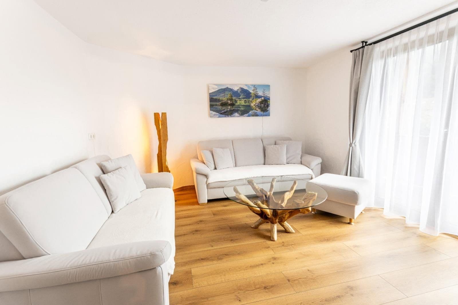 Prodej domu 330 m², pozemek 1.364 m², Berchtesgadener Straße 10, Schneizlreuth OT Weißbach a.d. Alpenstraße, Bavorsko Prodej domu 330 m², pozemek 1.364 m², Berchtesgadener Straße 10, Schneizlreuth OT Weißbach a.d. Alpenstraße, Bavorsko