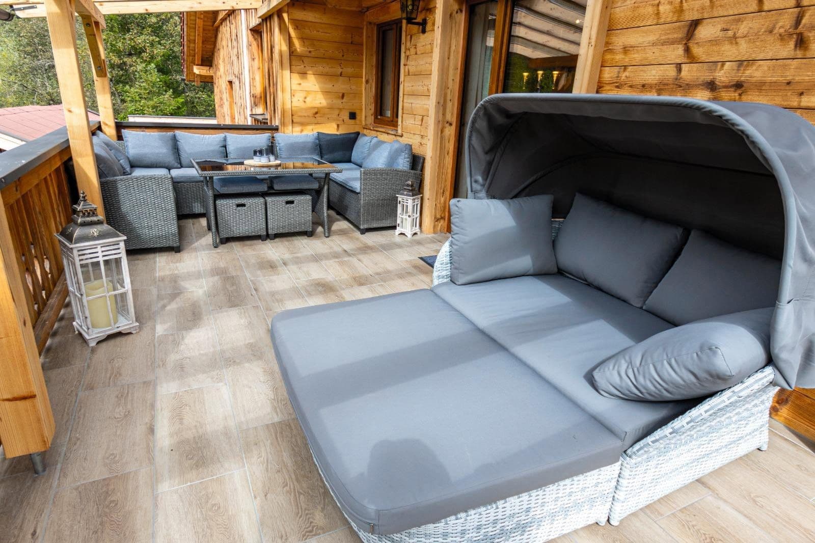 Prodej domu 330 m², pozemek 1.364 m², Berchtesgadener Straße 10, Schneizlreuth OT Weißbach a.d. Alpenstraße, Bavorsko Prodej domu 330 m², pozemek 1.364 m², Berchtesgadener Straße 10, Schneizlreuth OT Weißbach a.d. Alpenstraße, Bavorsko
