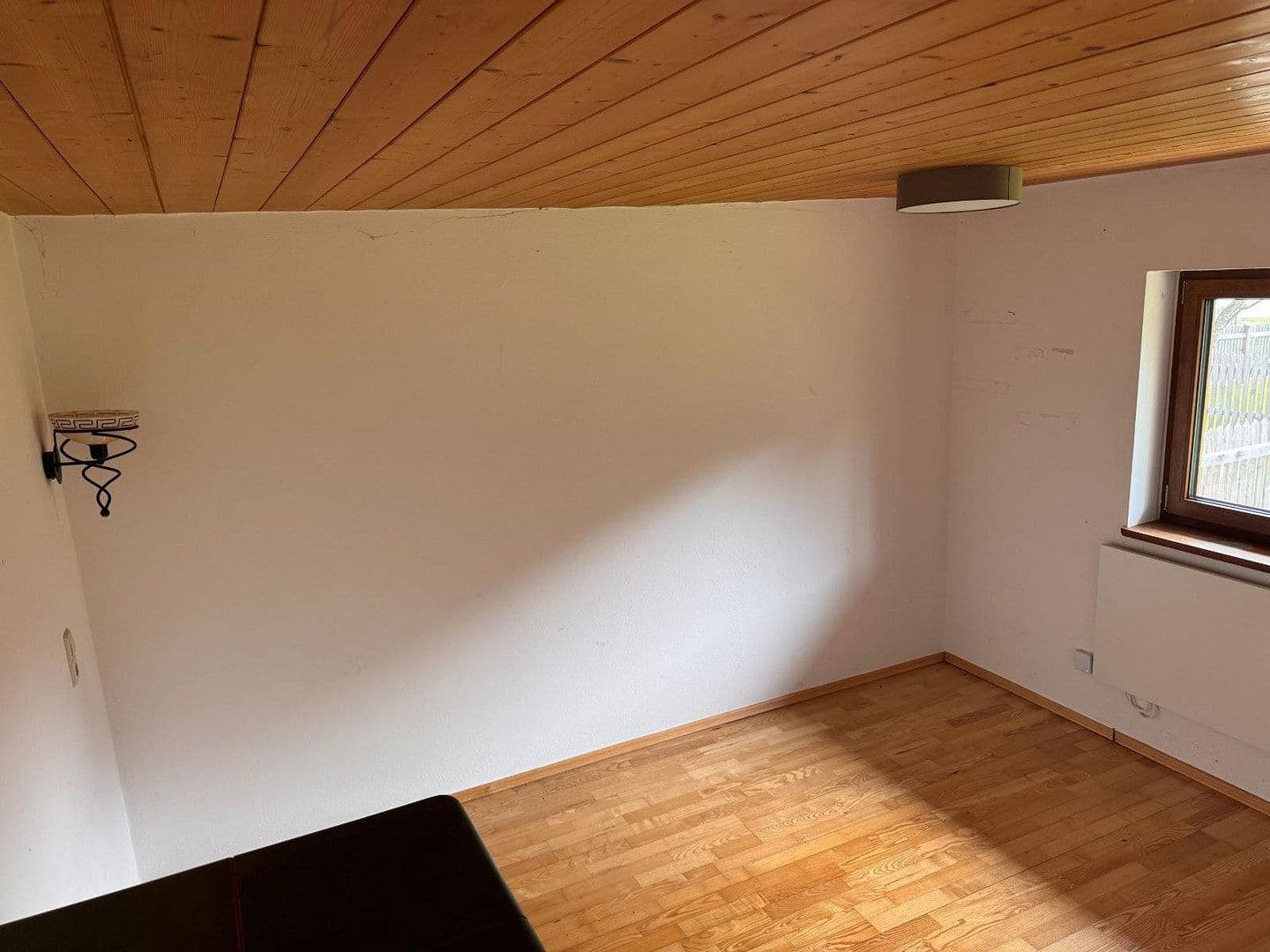 Prodej domu 330 m², pozemek 1.364 m², Berchtesgadener Straße 10, Schneizlreuth OT Weißbach a.d. Alpenstraße, Bavorsko Prodej domu 330 m², pozemek 1.364 m², Berchtesgadener Straße 10, Schneizlreuth OT Weißbach a.d. Alpenstraße, Bavorsko
