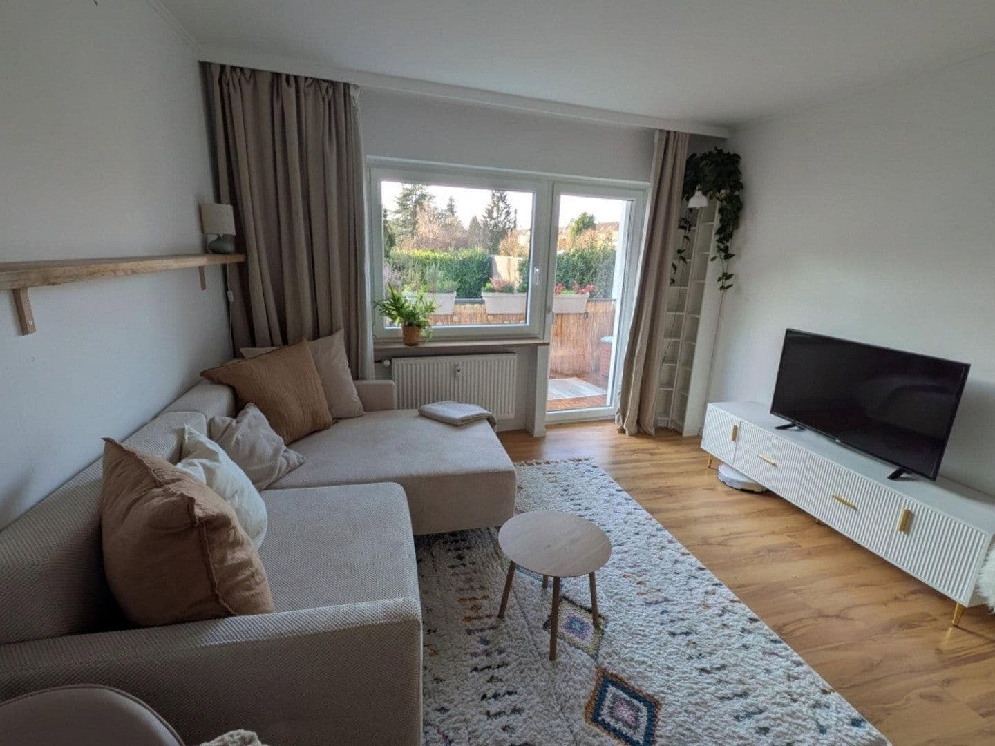 Pronájem bytu 1+1 40 m², Fleherstr 183, Düsseldorf, Severní Porýní-Vestfálsko Pronájem bytu 1+1 40 m², Fleherstr 183, Düsseldorf, Severní Porýní-Vestfálsko