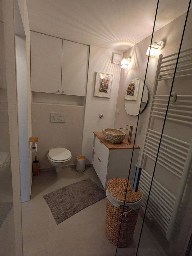 Pronájem bytu 1+1 40 m², Fleherstr 183, Düsseldorf, Severní Porýní-Vestfálsko Pronájem bytu 1+1 40 m², Fleherstr 183, Düsseldorf, Severní Porýní-Vestfálsko