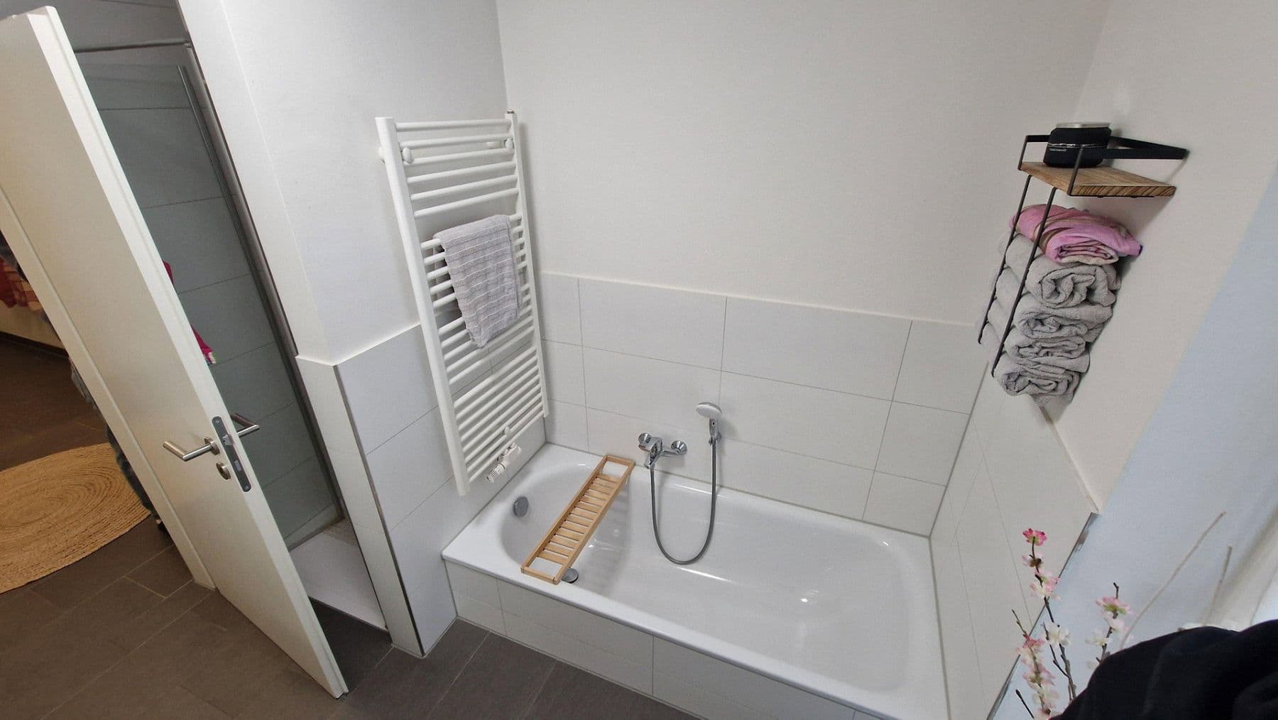 Prodej bytu 3+1 73 m², Faschweg 5, Brietlingen, Dolní Sasko Prodej bytu 3+1 73 m², Faschweg 5, Brietlingen, Dolní Sasko