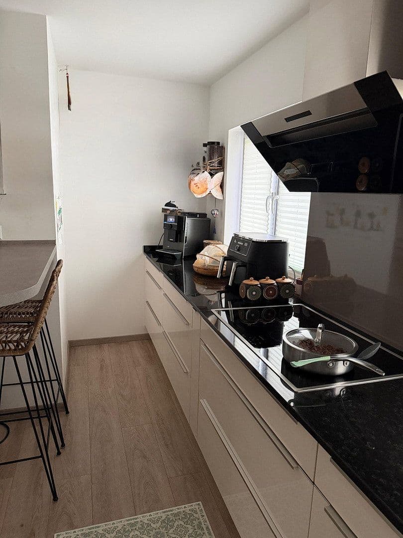 Pronájem bytu 4+kk 100 m², Leinfelden-Echterdingen, Bádensko-Württembersko Pronájem bytu 4+kk 100 m², Leinfelden-Echterdingen, Bádensko-Württembersko