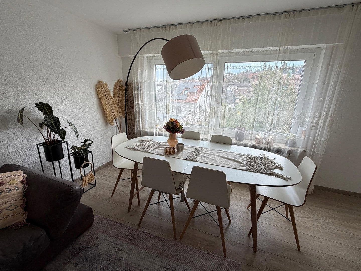 Pronájem bytu 4+kk 100 m², Leinfelden-Echterdingen, Bádensko-Württembersko Pronájem bytu 4+kk 100 m², Leinfelden-Echterdingen, Bádensko-Württembersko