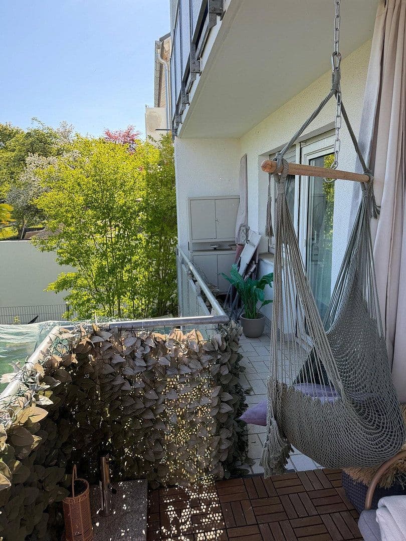 Pronájem bytu 4+kk 100 m², Leinfelden-Echterdingen, Bádensko-Württembersko Pronájem bytu 4+kk 100 m², Leinfelden-Echterdingen, Bádensko-Württembersko