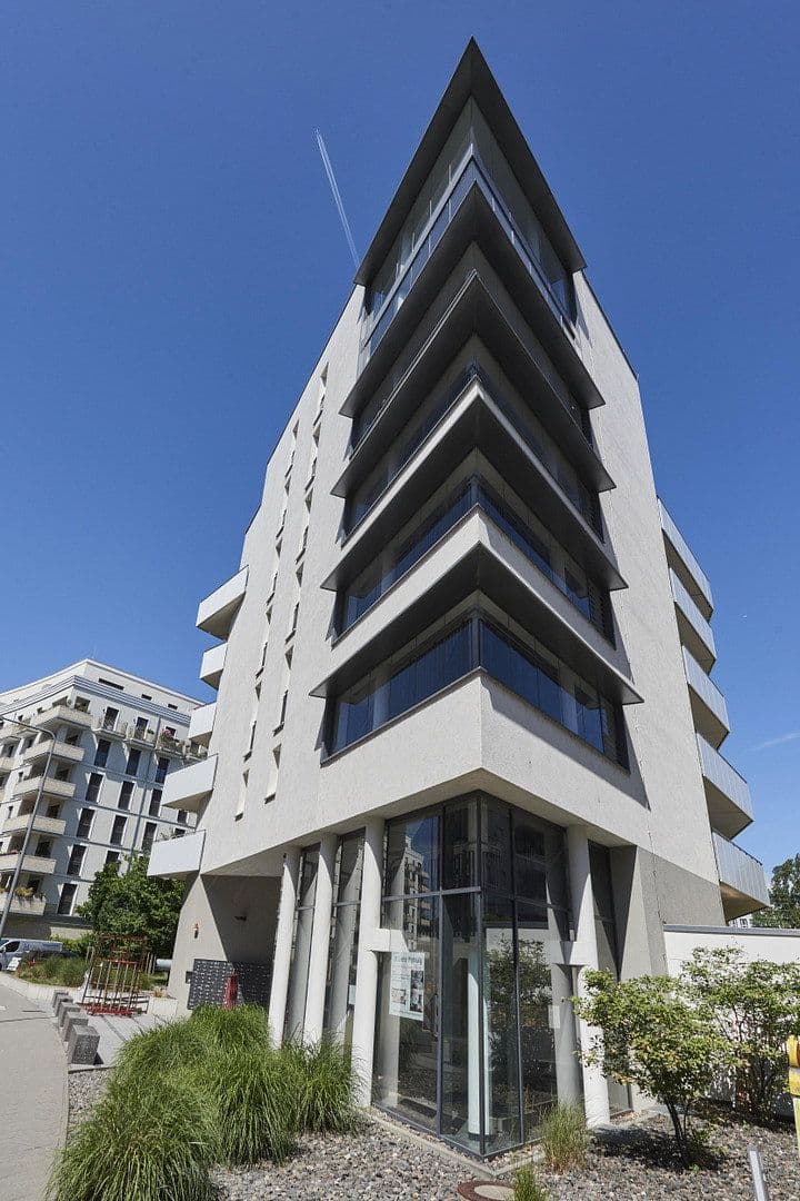 Pronájem bytu 1+1 23 m², Frankfurt, Hessen Pronájem bytu 1+1 23 m², Frankfurt, Hessen