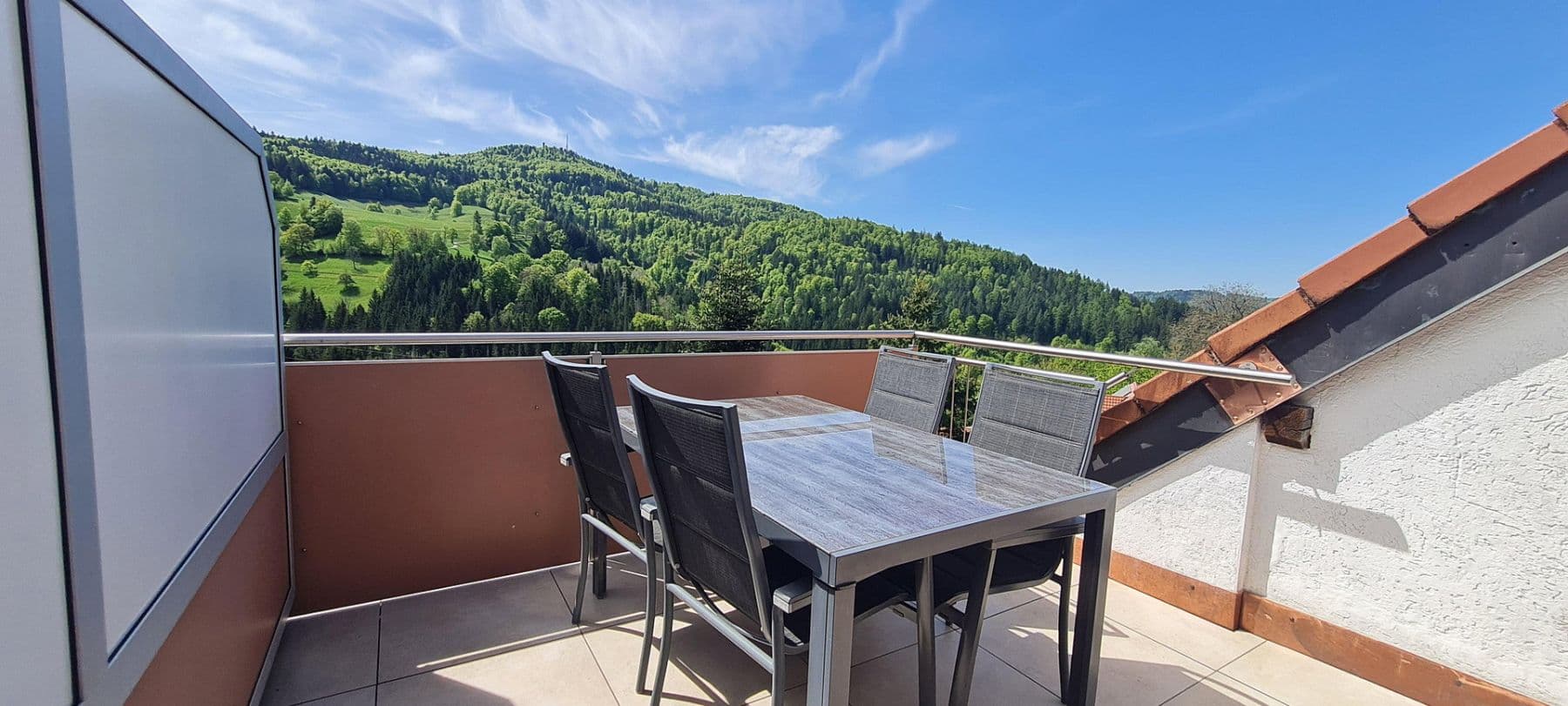 Prodej bytu 3+kk 78 m², Bürchbühl 8, Zell im Wiesental, Bádensko-Württembersko Prodej bytu 3+kk 78 m², Bürchbühl 8, Zell im Wiesental, Bádensko-Württembersko