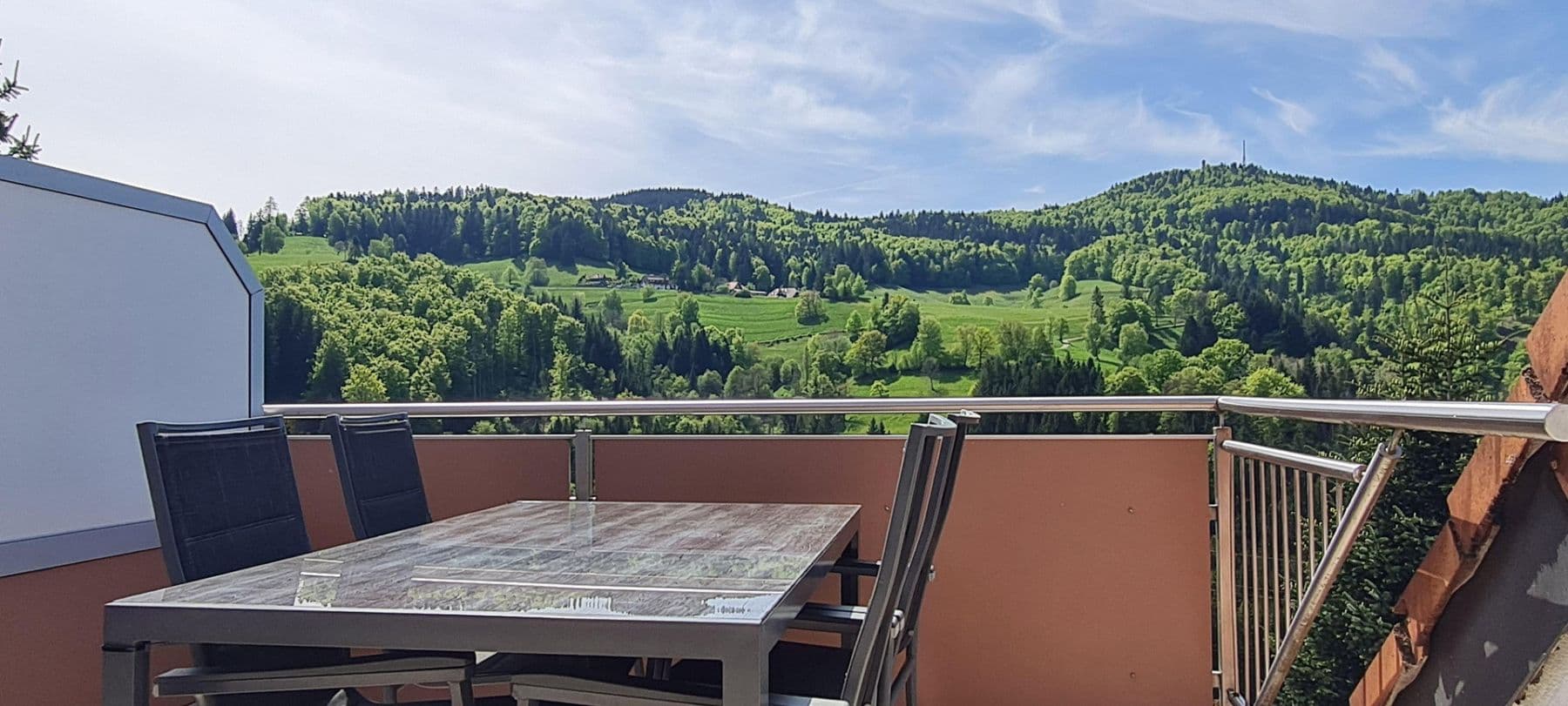 Prodej bytu 3+kk 78 m², Bürchbühl 8, Zell im Wiesental, Bádensko-Württembersko Prodej bytu 3+kk 78 m², Bürchbühl 8, Zell im Wiesental, Bádensko-Württembersko