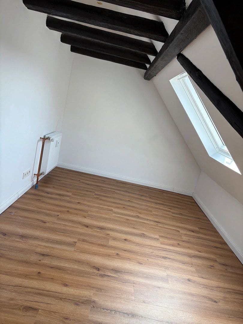 Pronájem bytu 3+1 72 m², Koblenz, Porýní-Falc Pronájem bytu 3+1 72 m², Koblenz, Porýní-Falc