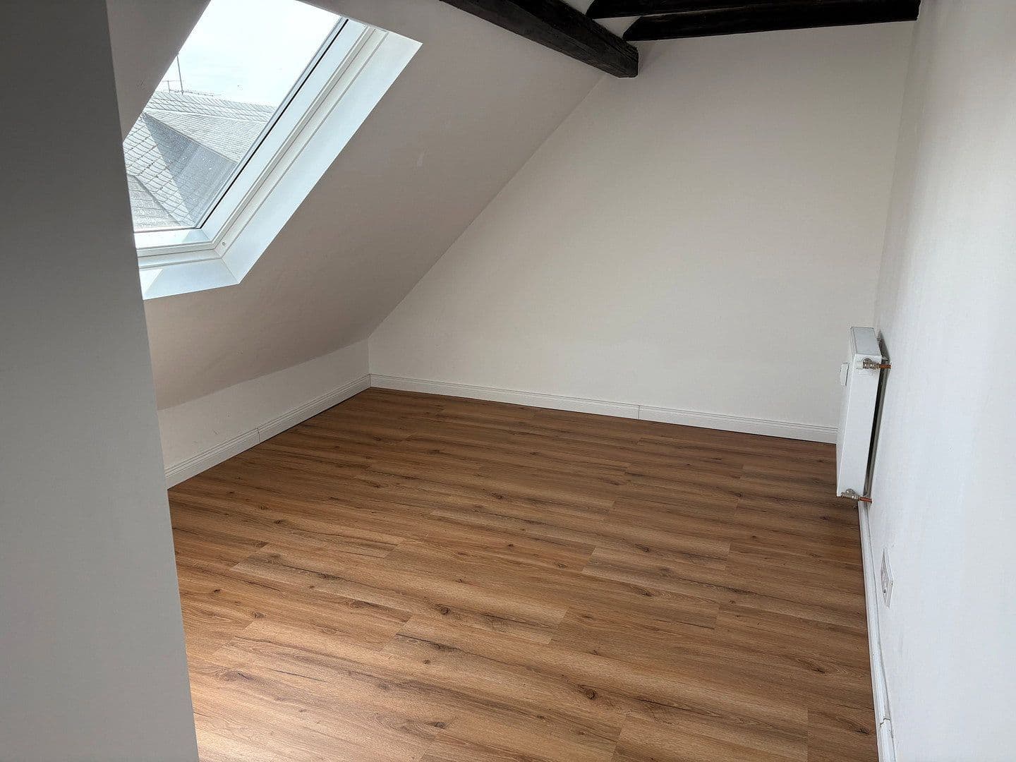 Pronájem bytu 3+1 72 m², Koblenz, Porýní-Falc Pronájem bytu 3+1 72 m², Koblenz, Porýní-Falc