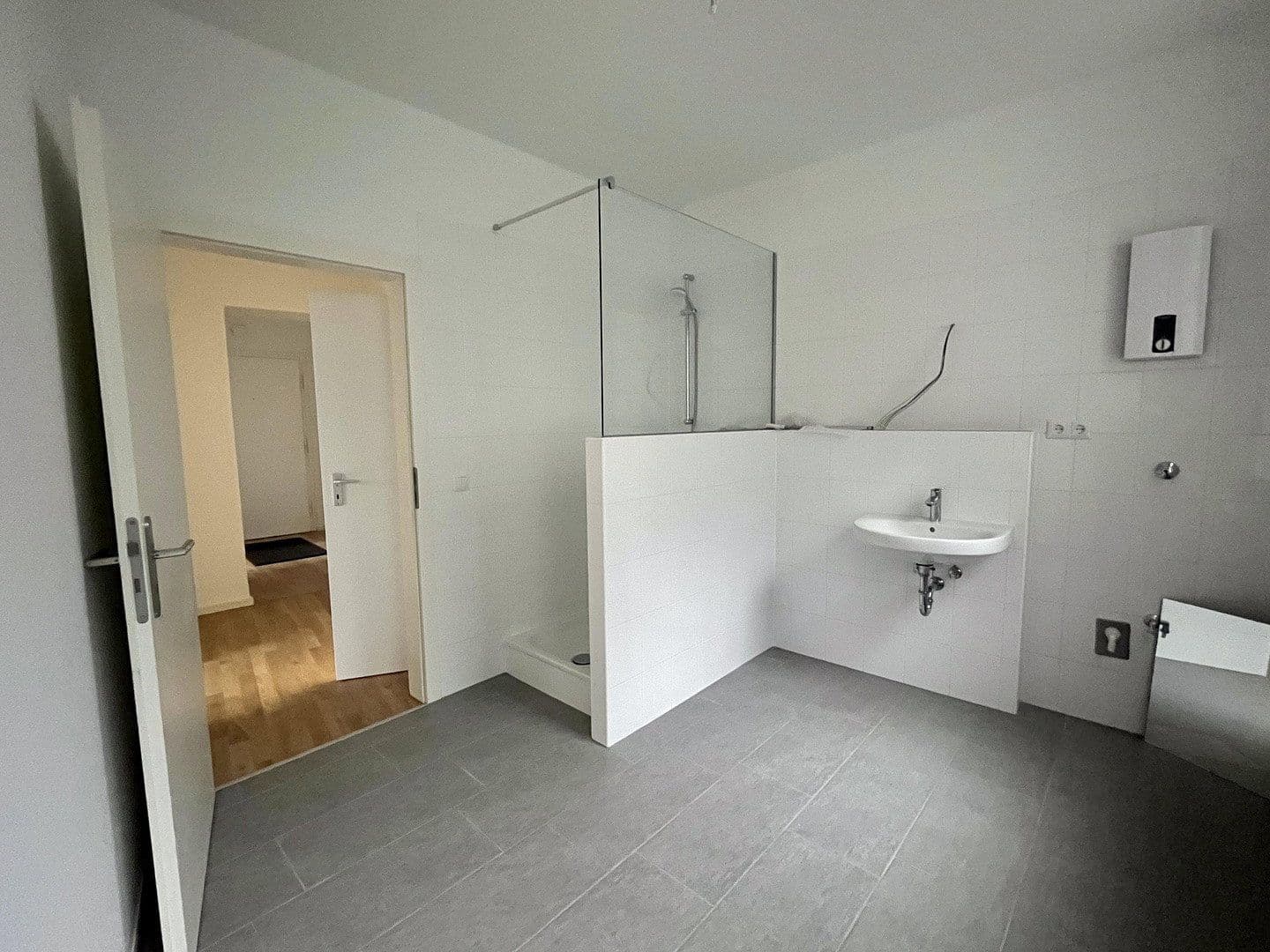 Pronájem bytu 5+1 114 m², Am Buchenbaum 21, Duisburg, Severní Porýní-Vestfálsko Pronájem bytu 5+1 114 m², Am Buchenbaum 21, Duisburg, Severní Porýní-Vestfálsko