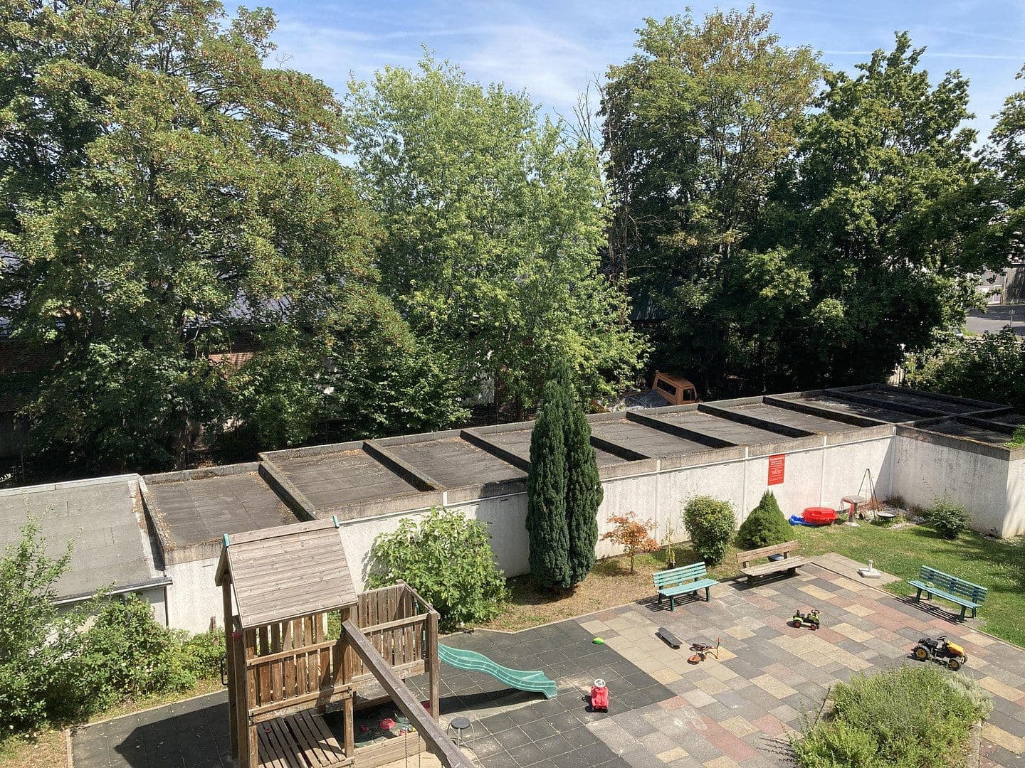Pronájem bytu 3+1 74 m², Bonn, Severní Porýní-Vestfálsko Pronájem bytu 3+1 74 m², Bonn, Severní Porýní-Vestfálsko