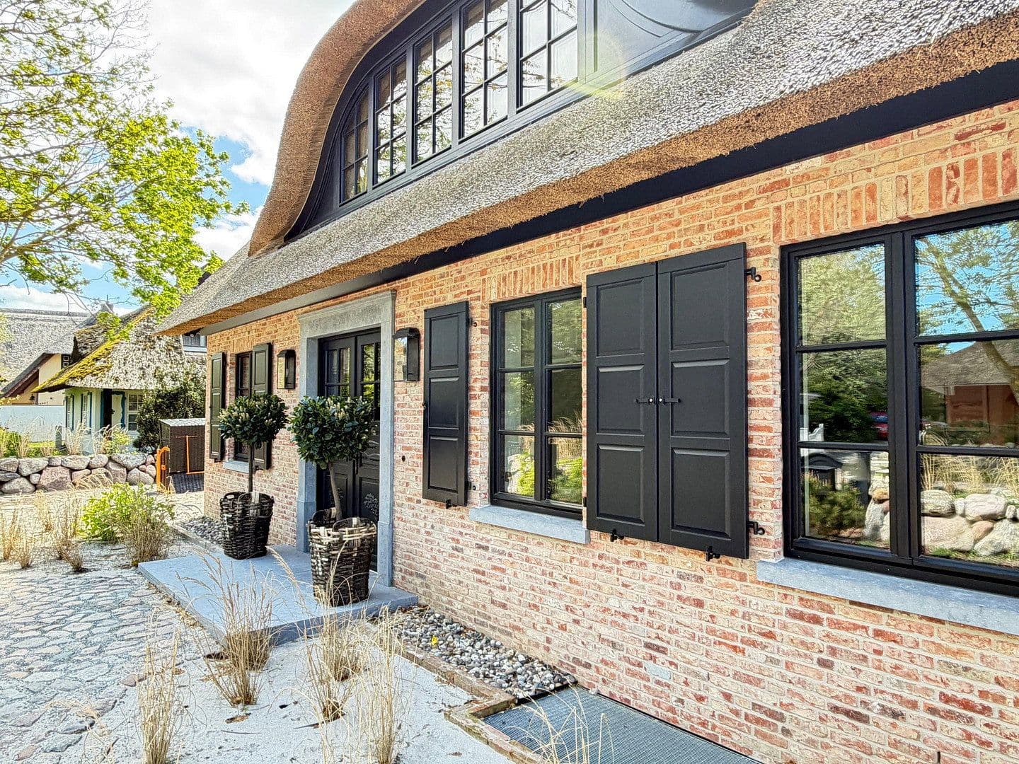 Prodej domu 259 m², pozemek 710 m², Am Strom 4b, Ahrenshoop, Mecklenburg-Vorpommern Prodej domu 259 m², pozemek 710 m², Am Strom 4b, Ahrenshoop, Mecklenburg-Vorpommern