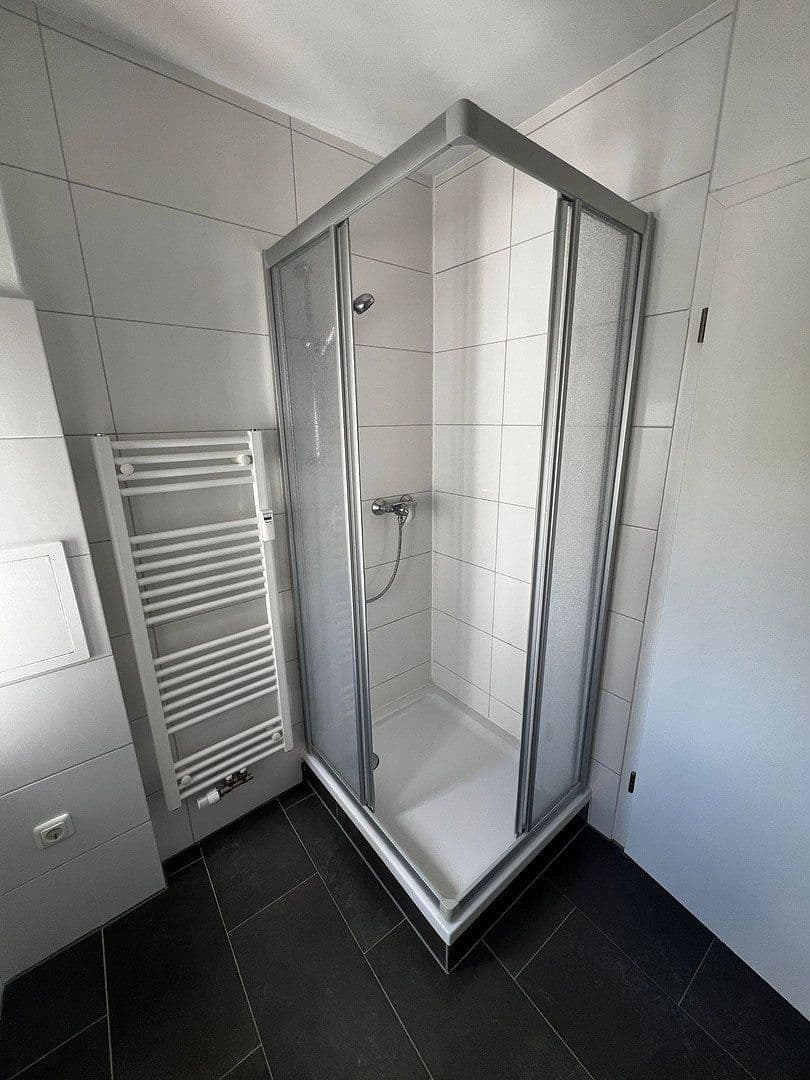 Pronájem bytu 60 m², Wilhelm-Busch-Straße 24, Leipzig, Sasko Pronájem bytu 60 m², Wilhelm-Busch-Straße 24, Leipzig, Sasko