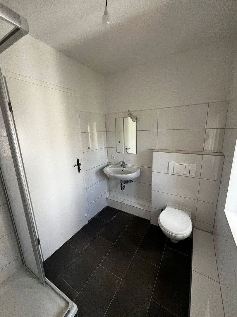 Pronájem bytu 60 m², Wilhelm-Busch-Straße 24, Leipzig, Sasko Pronájem bytu 60 m², Wilhelm-Busch-Straße 24, Leipzig, Sasko