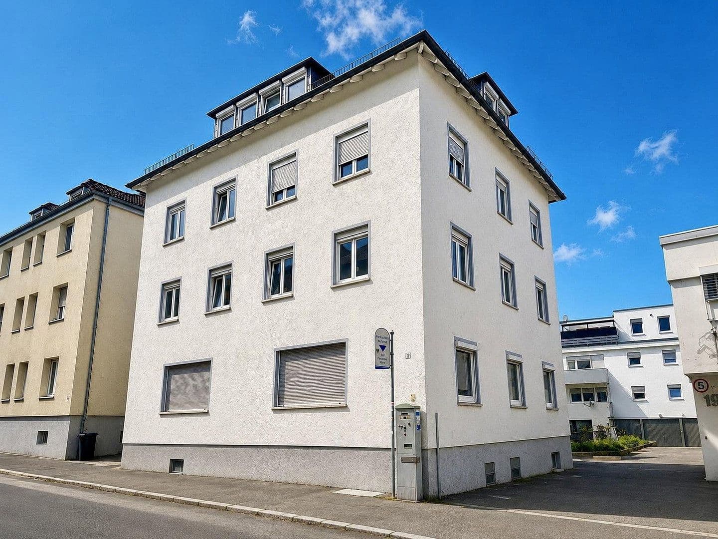 Pronájem bytu 2+1 51 m², Wartbergstraße 17, Heilbronn, Bádensko-Württembersko Pronájem bytu 2+1 51 m², Wartbergstraße 17, Heilbronn, Bádensko-Württembersko