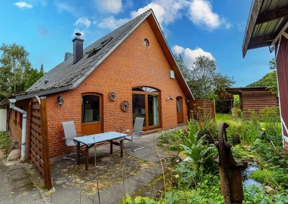 Prodej domu 184 m², pozemek 4.456 m², Wingst, Dolní Sasko Prodej domu 184 m², pozemek 4.456 m², Wingst, Dolní Sasko