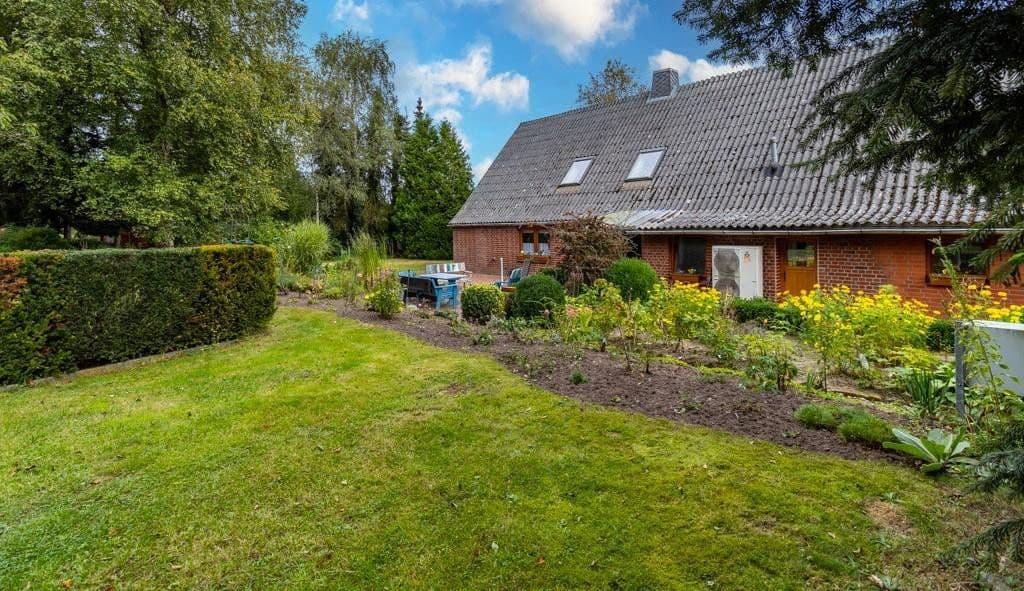 Prodej domu 184 m², pozemek 4.456 m², Wingst, Dolní Sasko Prodej domu 184 m², pozemek 4.456 m², Wingst, Dolní Sasko