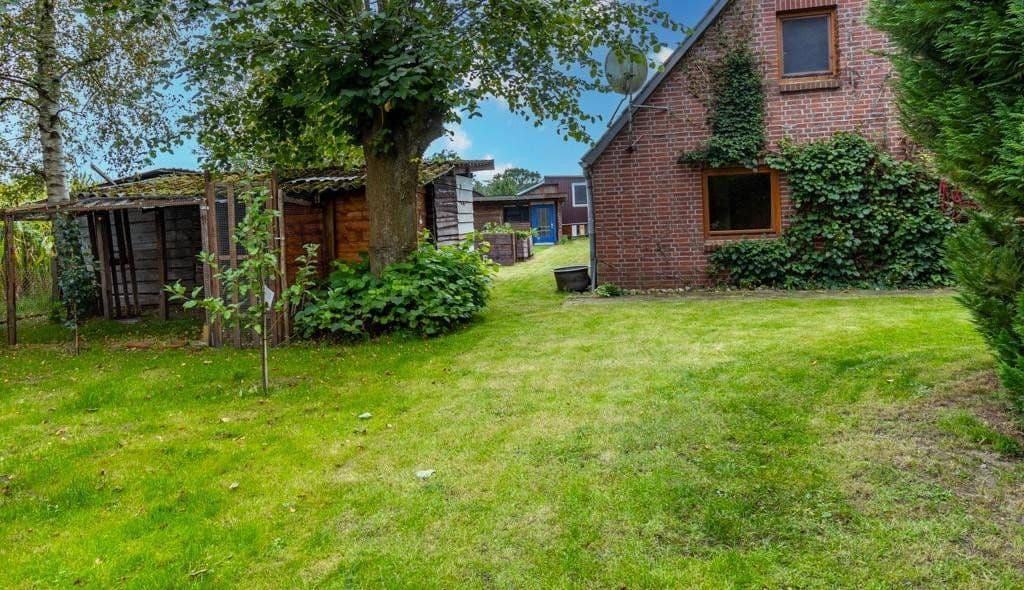 Prodej domu 184 m², pozemek 4.456 m², Wingst, Dolní Sasko Prodej domu 184 m², pozemek 4.456 m², Wingst, Dolní Sasko