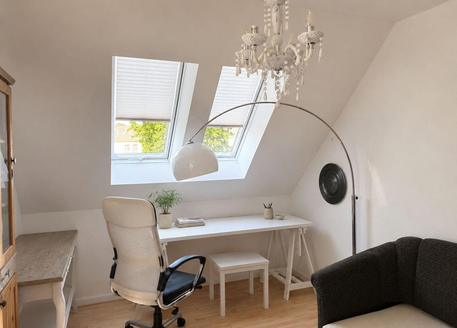 Prodej domu 131 m², pozemek 383 m², Olloweg 43 D, Hamburg, Hamburg Prodej domu 131 m², pozemek 383 m², Olloweg 43 D, Hamburg, Hamburg