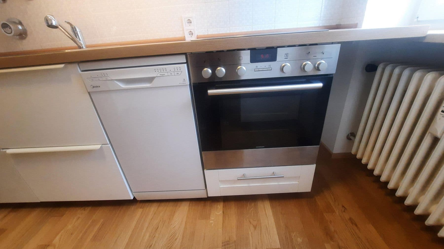 Pronájem bytu 2+1 57 m², Arnimstr. 19, München, Bavorsko Pronájem bytu 2+1 57 m², Arnimstr. 19, München, Bavorsko