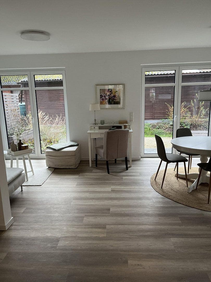 Pronájem domu 87 m², pozemek 100 m², Voßbarg 10, Appen, Šlesvicko-Holštýnsko Pronájem domu 87 m², pozemek 100 m², Voßbarg 10, Appen, Šlesvicko-Holštýnsko