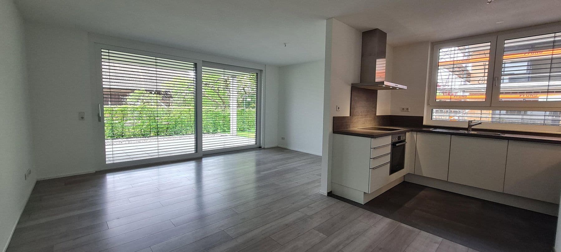 Pronájem bytu 3+kk 87 m², Am Bahndamm 3, Bad Säckingen, Bádensko-Württembersko Pronájem bytu 3+kk 87 m², Am Bahndamm 3, Bad Säckingen, Bádensko-Württembersko