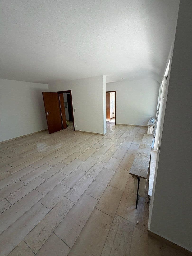 Pronájem bytu 3+kk 95 m², Hasenheide 39, Tönisvorst, Severní Porýní-Vestfálsko Pronájem bytu 3+kk 95 m², Hasenheide 39, Tönisvorst, Severní Porýní-Vestfálsko