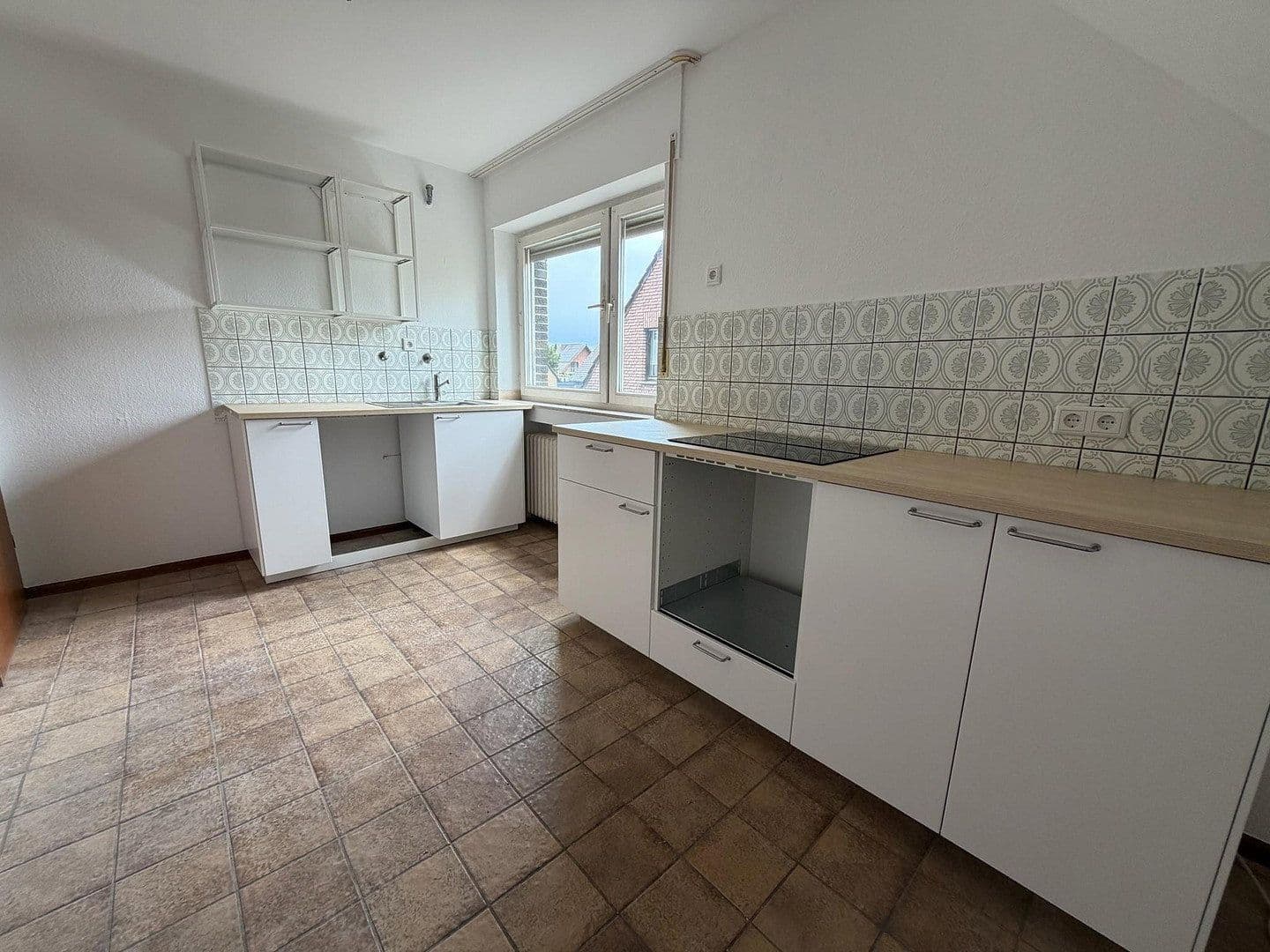 Pronájem bytu 3+kk 95 m², Hasenheide 39, Tönisvorst, Severní Porýní-Vestfálsko Pronájem bytu 3+kk 95 m², Hasenheide 39, Tönisvorst, Severní Porýní-Vestfálsko