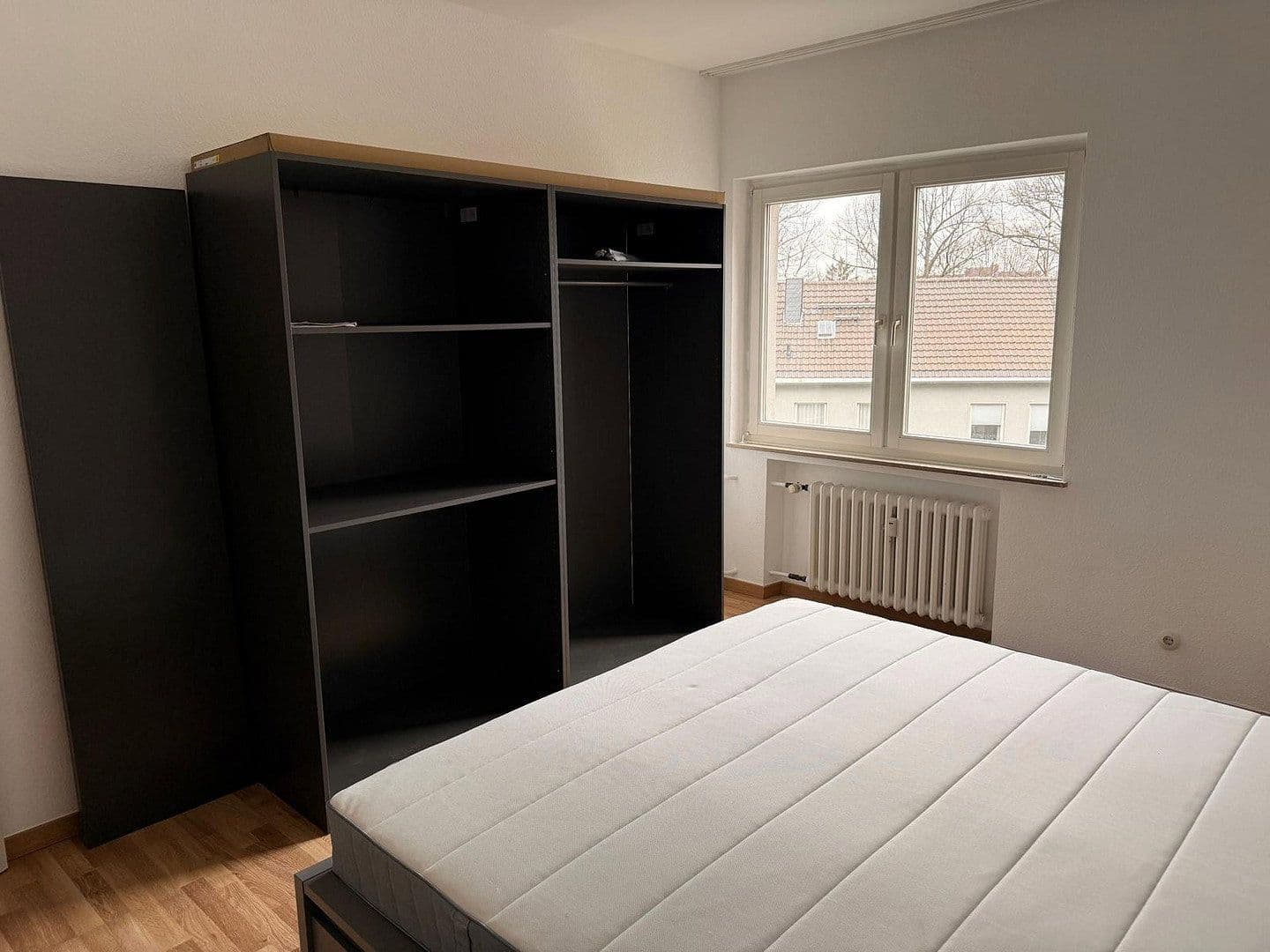 Pronájem bytu 2+1 43 m², Markt 4, Bonn, Severní Porýní-Vestfálsko Pronájem bytu 2+1 43 m², Markt 4, Bonn, Severní Porýní-Vestfálsko