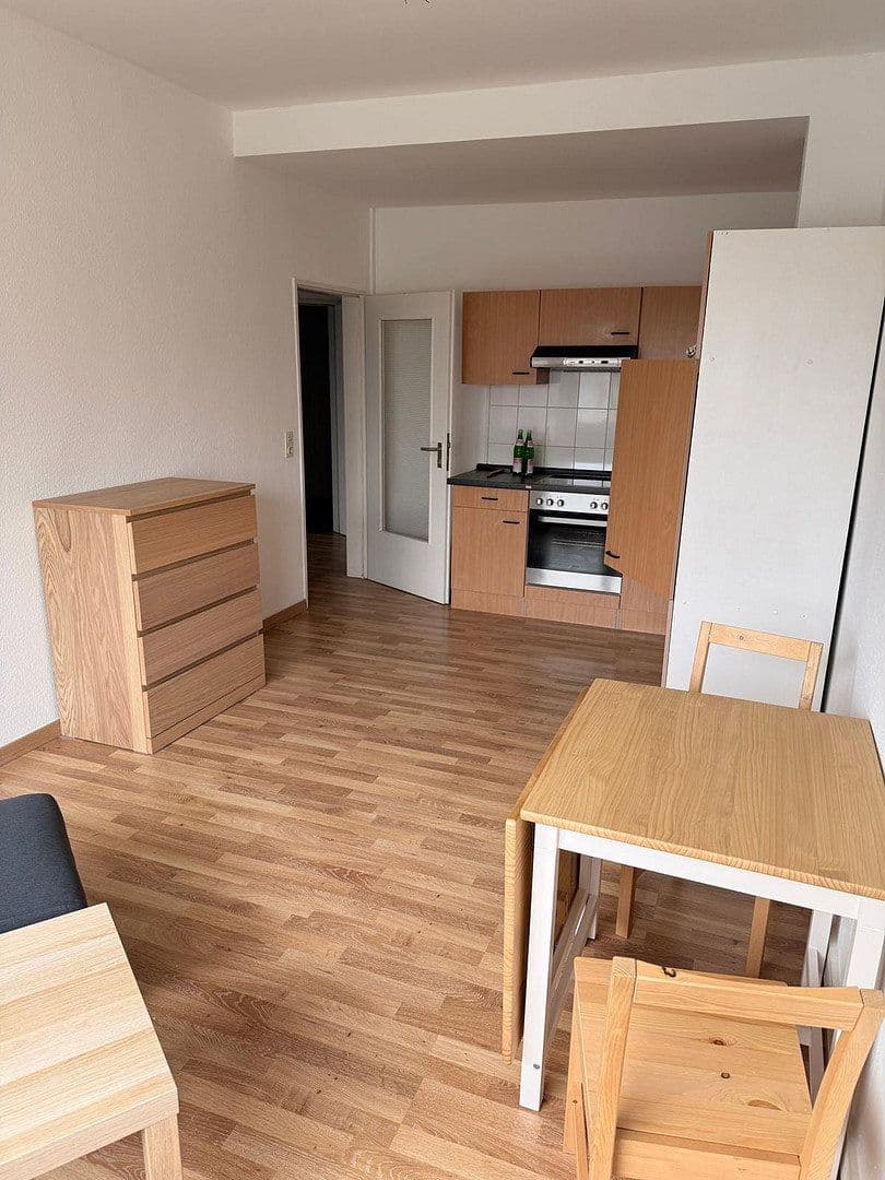 Pronájem bytu 2+1 43 m², Markt 4, Bonn, Severní Porýní-Vestfálsko Pronájem bytu 2+1 43 m², Markt 4, Bonn, Severní Porýní-Vestfálsko