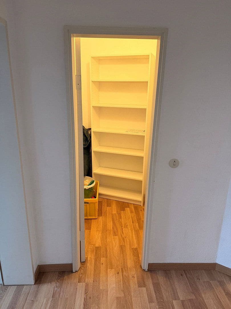 Pronájem bytu 2+1 43 m², Markt 4, Bonn, Severní Porýní-Vestfálsko Pronájem bytu 2+1 43 m², Markt 4, Bonn, Severní Porýní-Vestfálsko