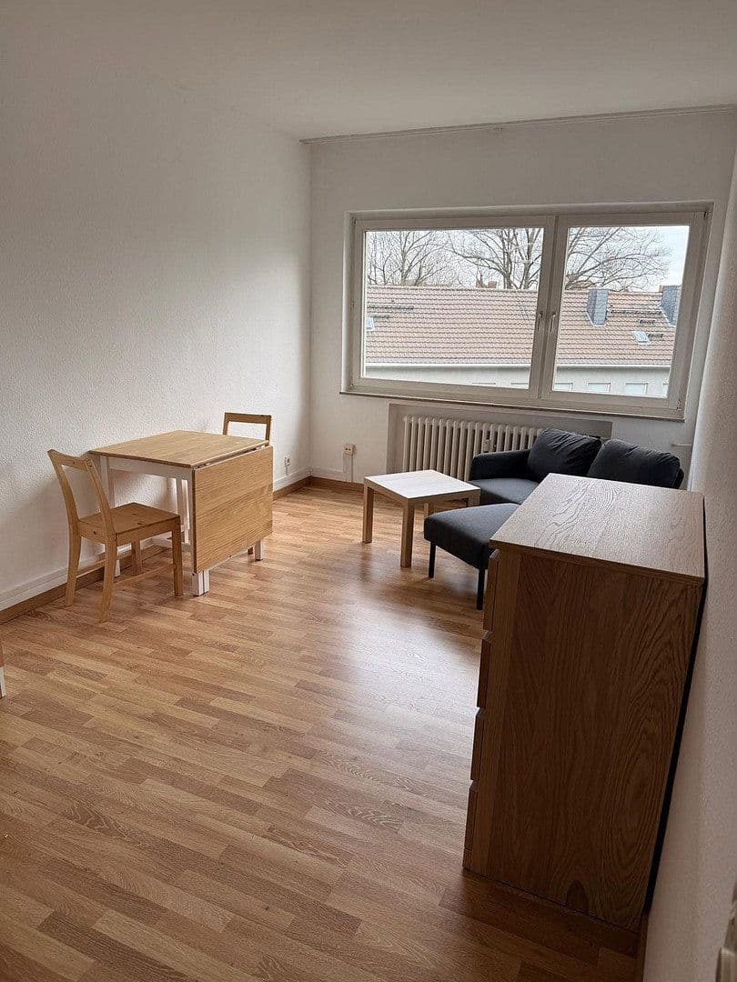Pronájem bytu 2+1 43 m², Markt 4, Bonn, Severní Porýní-Vestfálsko Pronájem bytu 2+1 43 m², Markt 4, Bonn, Severní Porýní-Vestfálsko